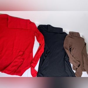 BUNDLE!!😱 3 Long sleeve Turtleneck Shirts | size: Small | color: Brown, Red, Bl